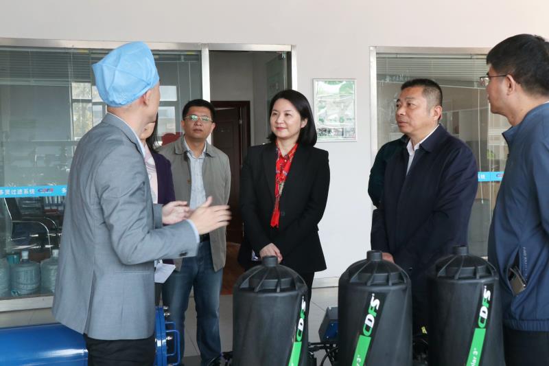 省商务厅带队来园调研 省商务厅带队来园调研