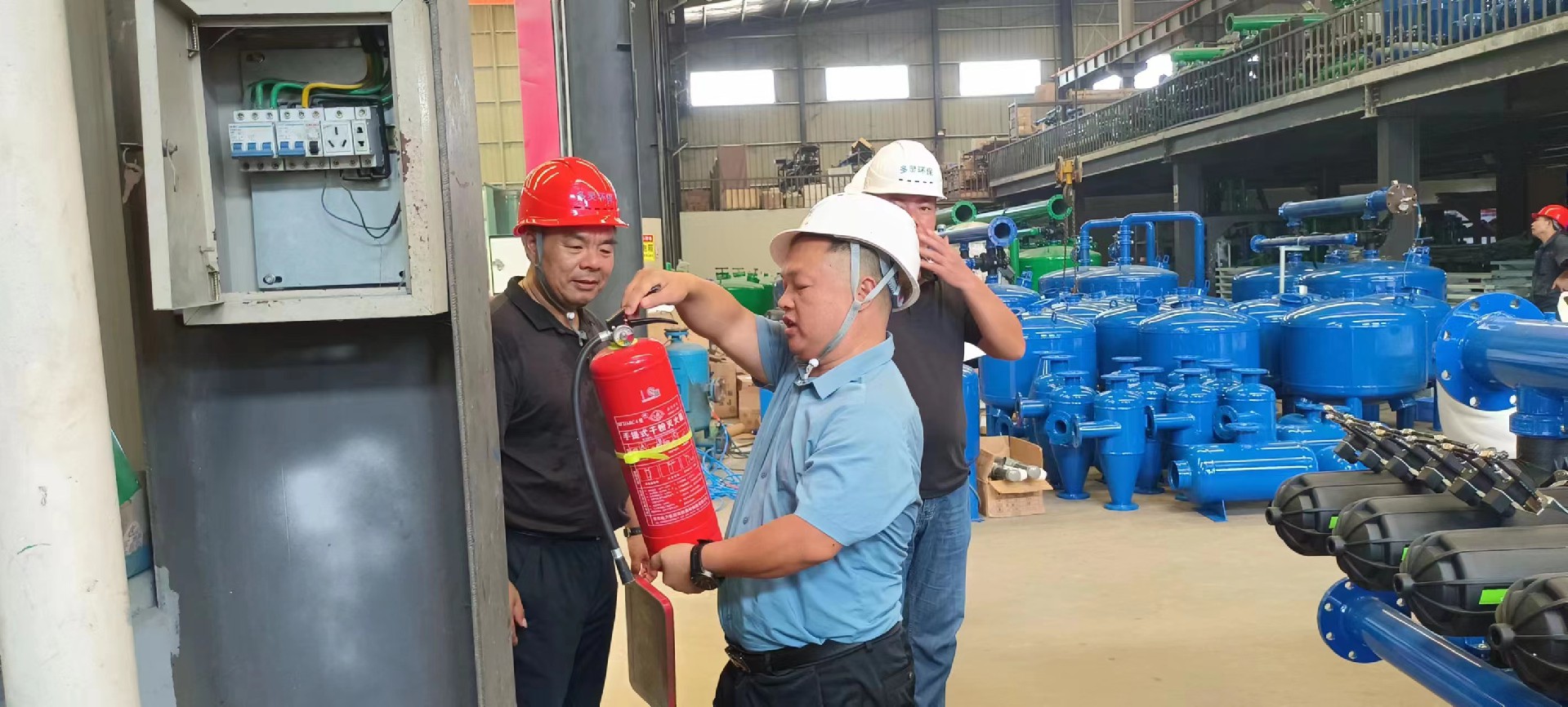 汨罗人大代表一行考察多灵过滤系统科技园 汨罗人大代表一行考察多灵过滤系统科技园